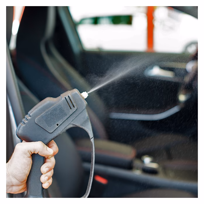 ¿Cómo se biodegrada el ETBE en un acuífero contaminado con combustible?