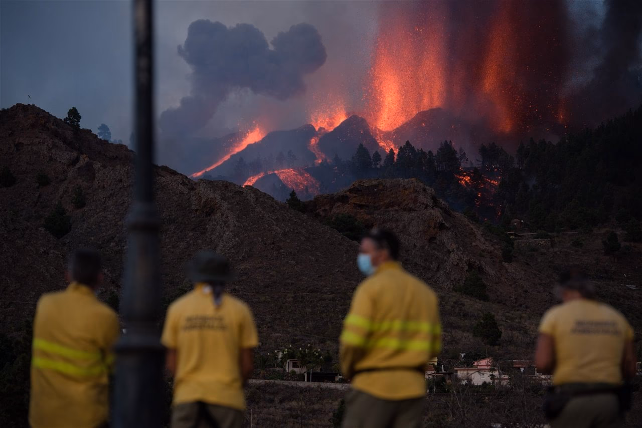 ¿Cuál es el principal peligro volcánico para el territorio argentino?