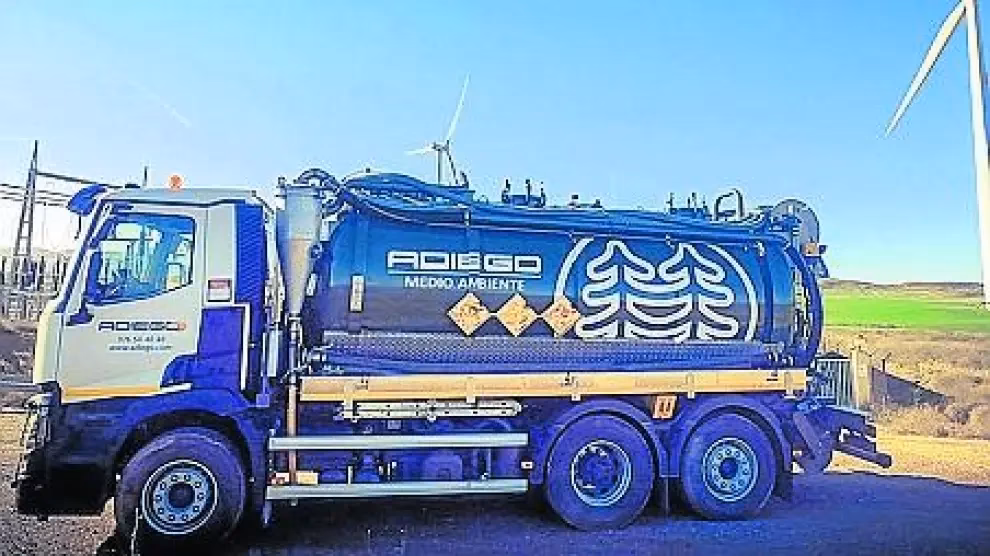 ¿Qué servicio ofrece medio ambiente Adiego Hnos.?