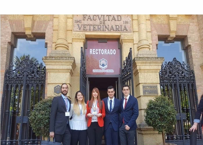 ¿Qué organismos participan en los AMUMA?