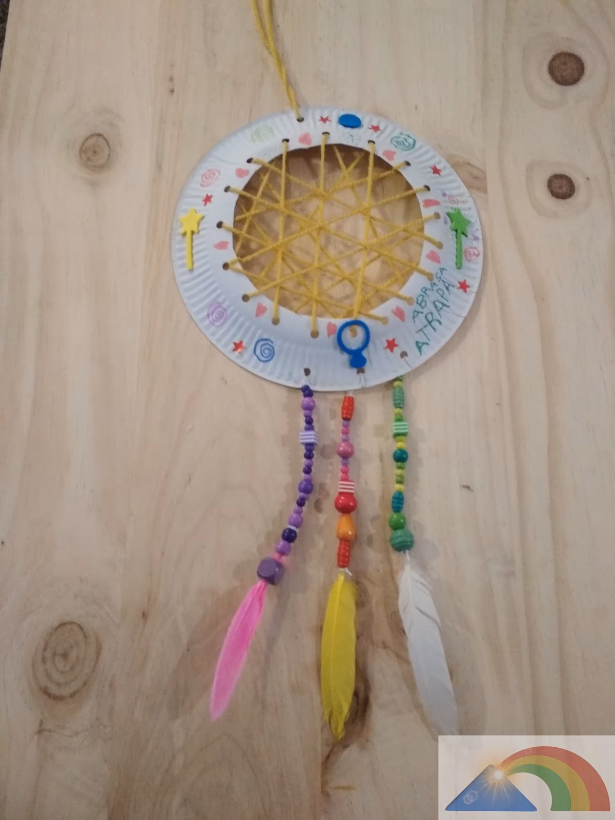 ¿Dónde puedo encontrar atrapasueños artesanales?