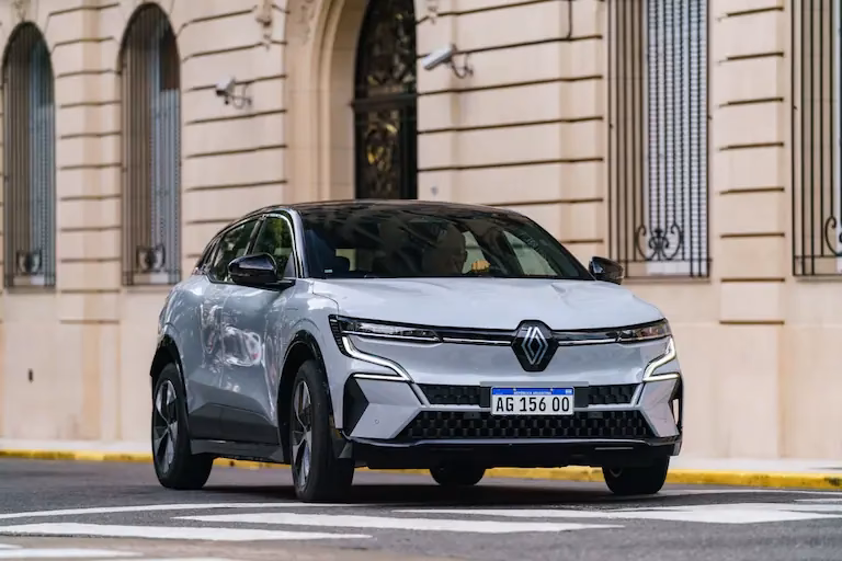 ¿Cuáles son los vehículos 100% eléctricos disponibles en Argentina?