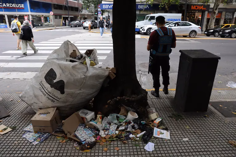 ¿Cómo se detectan las faltas ambientales en los barrios?