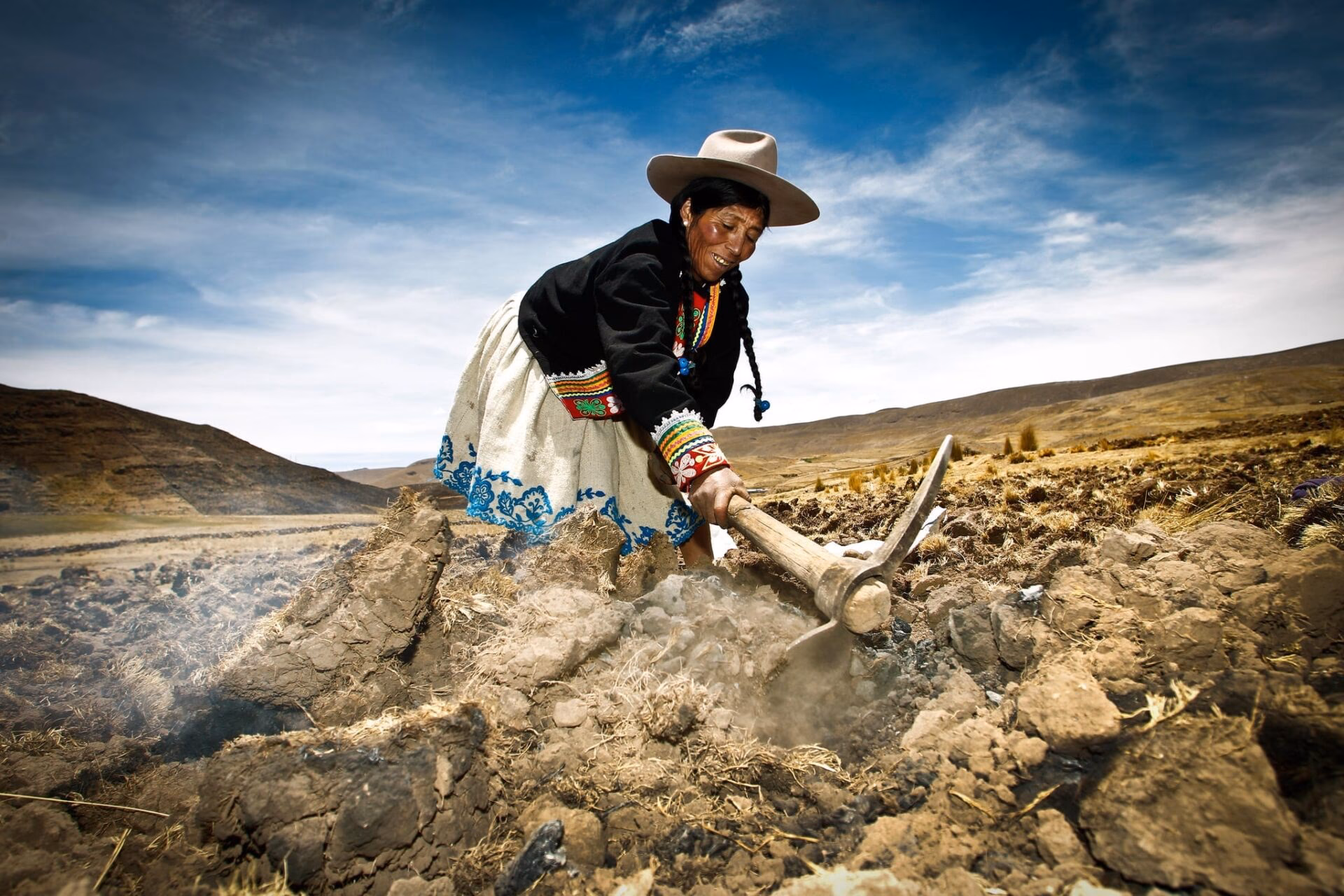 ¿Cómo afecta la emergencia climática a las mujeres?
