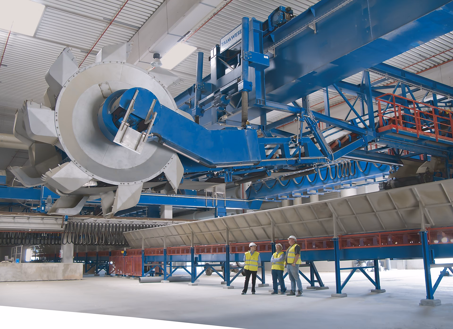 ¿Cuál es el peso de Un cangilón?