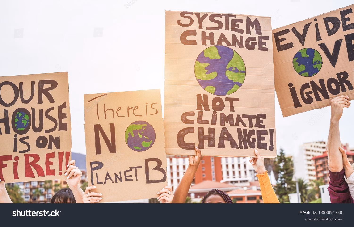 ¿Cuáles son los ejemplos de una huelga en Cartagena?