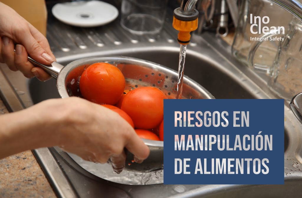 ¿Cuáles son las causas de la contaminación en los alimentos procesados?