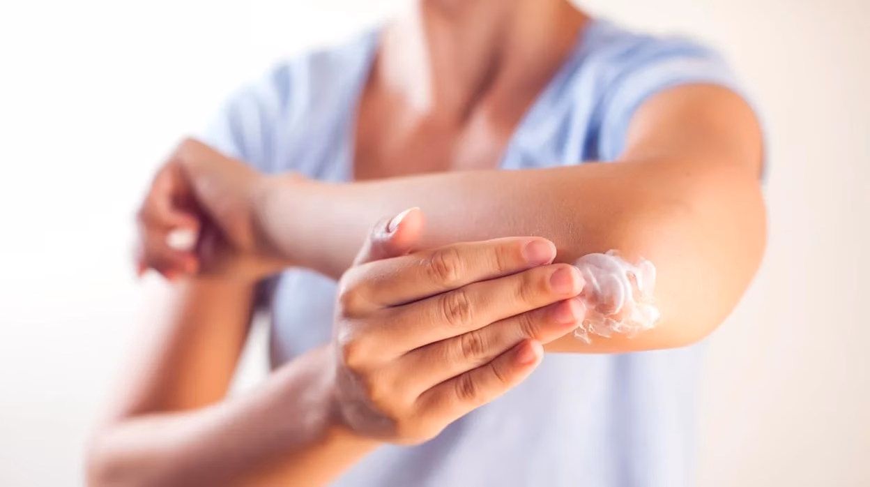 ¿Cómo recuperar los codos secos?