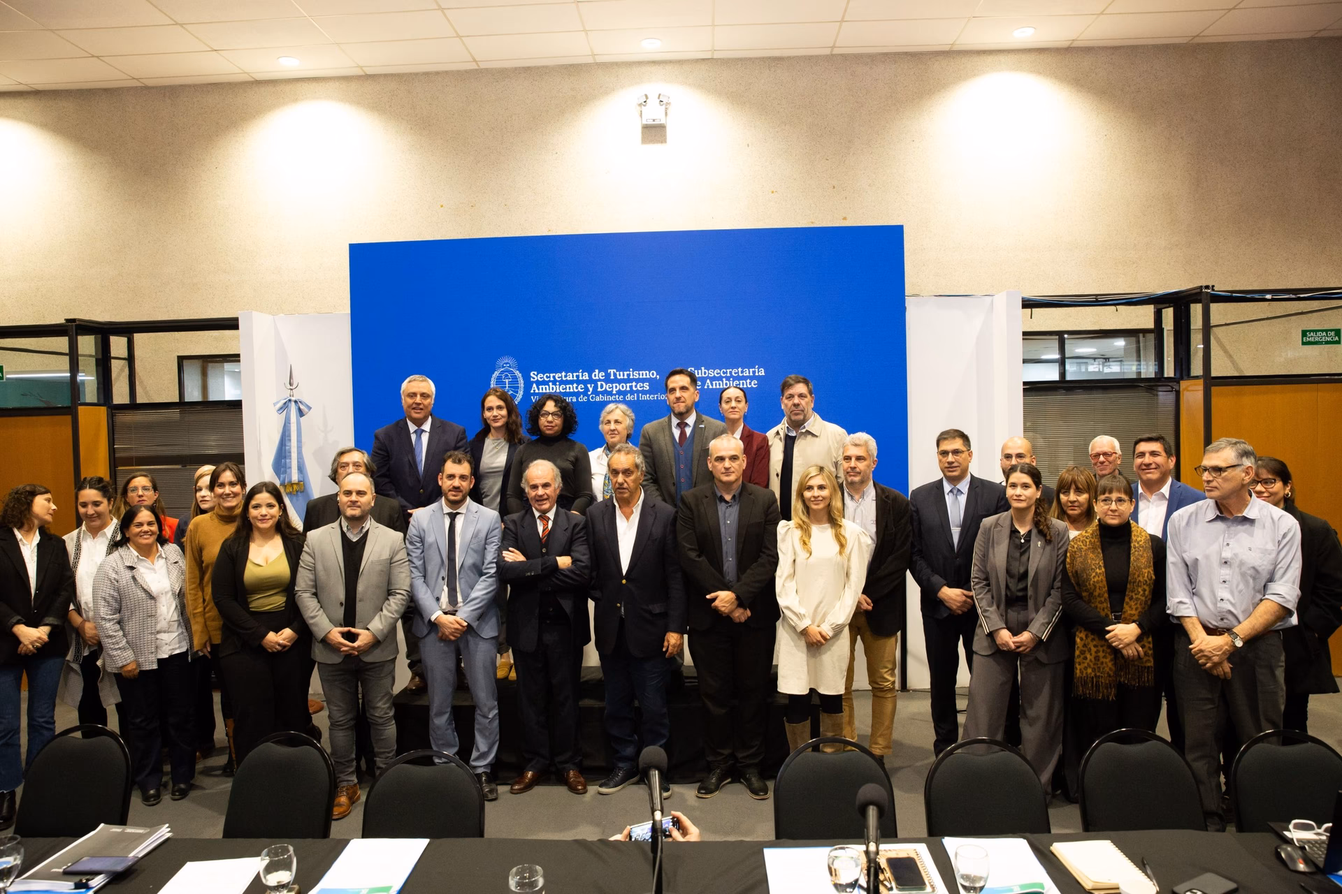 ¿Quién es el presidente de la Comisión de Medio Ambiente y Recursos Naturales del Congreso de Aguascalientes?