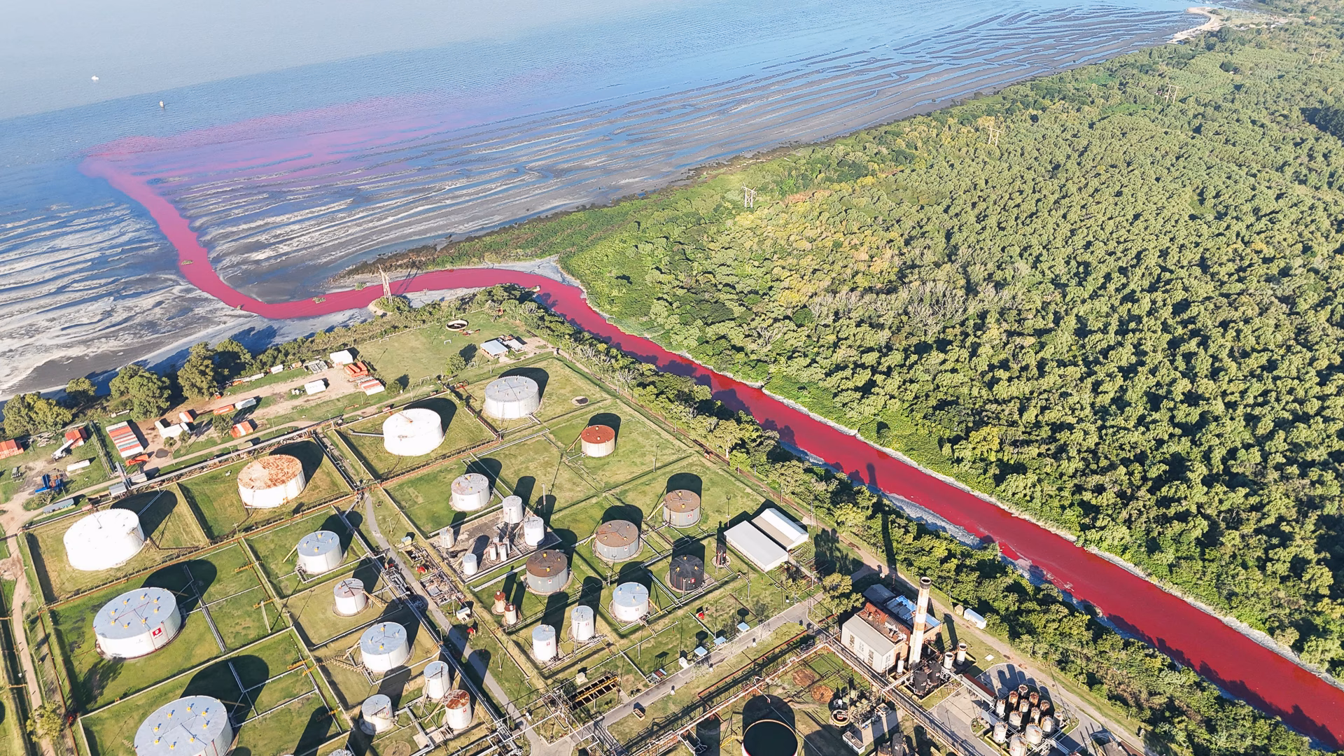 ¿Cómo se puede minimizar los eventos en el arroyo Sarandí?