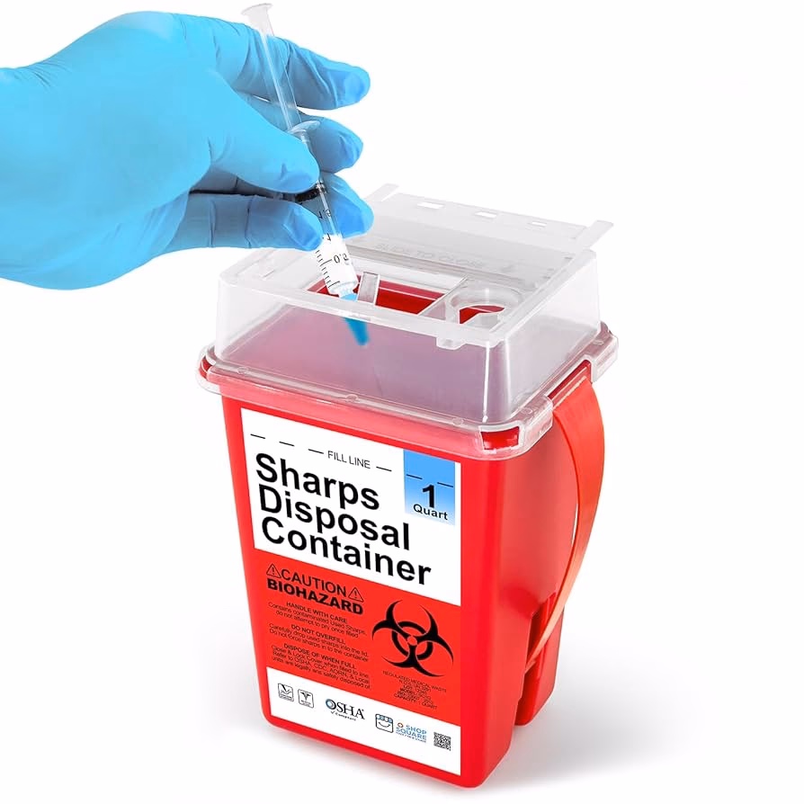 ¿Dónde se pueden almacenar las agujas usadas?