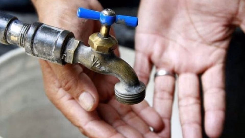 ¿Cuáles son las causas principales de la falta de agua en Tartagal?