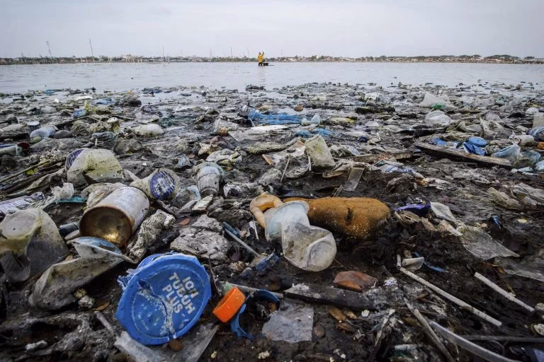 How many chemicals are contaminating the oceans?
