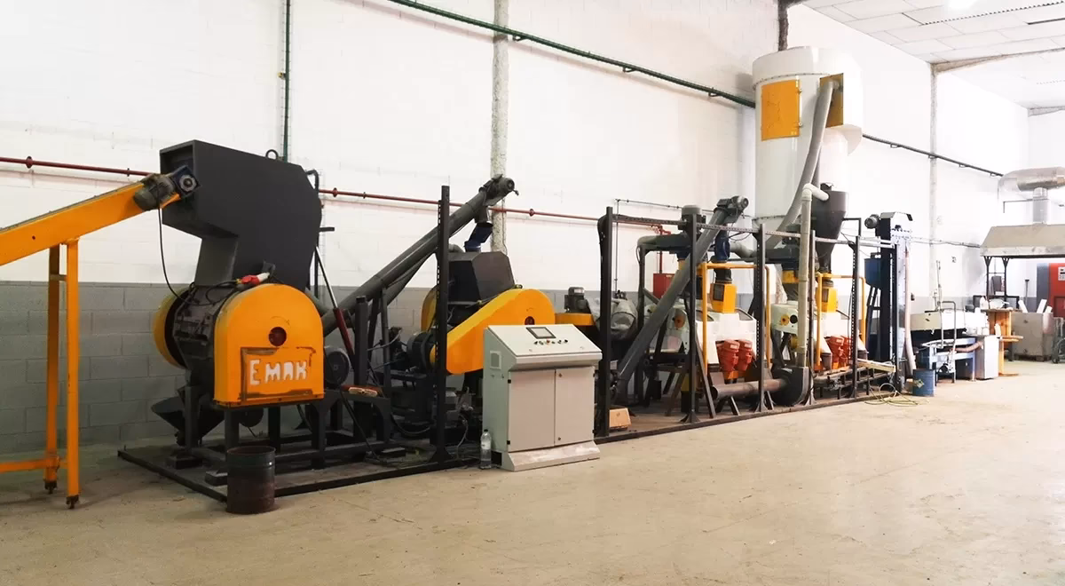 ¿Por qué es importante la recogida y reciclaje de los RAEE?