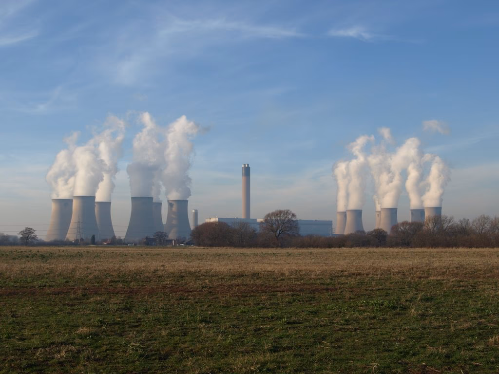 ¿Cuáles son los gases que provocan la contaminación del aire en el Reino Unido?