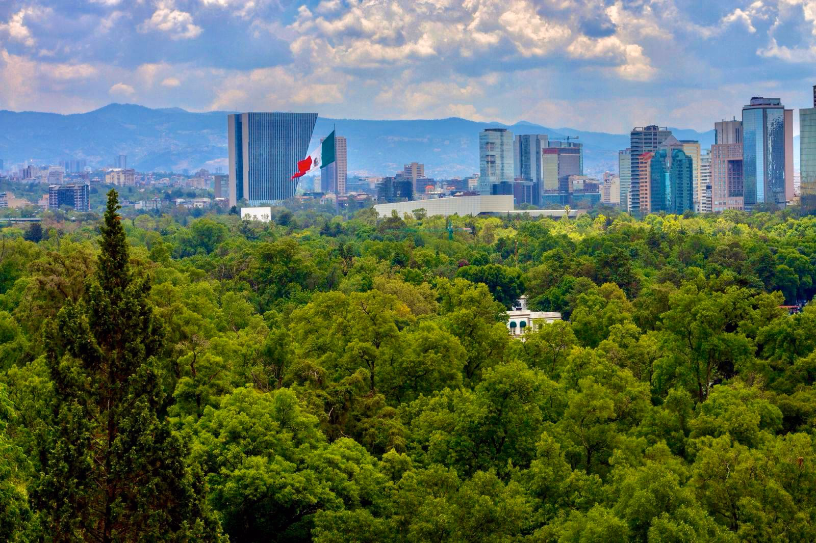 ¿Cuáles son los riesgos ambientales de la ciudad de México?