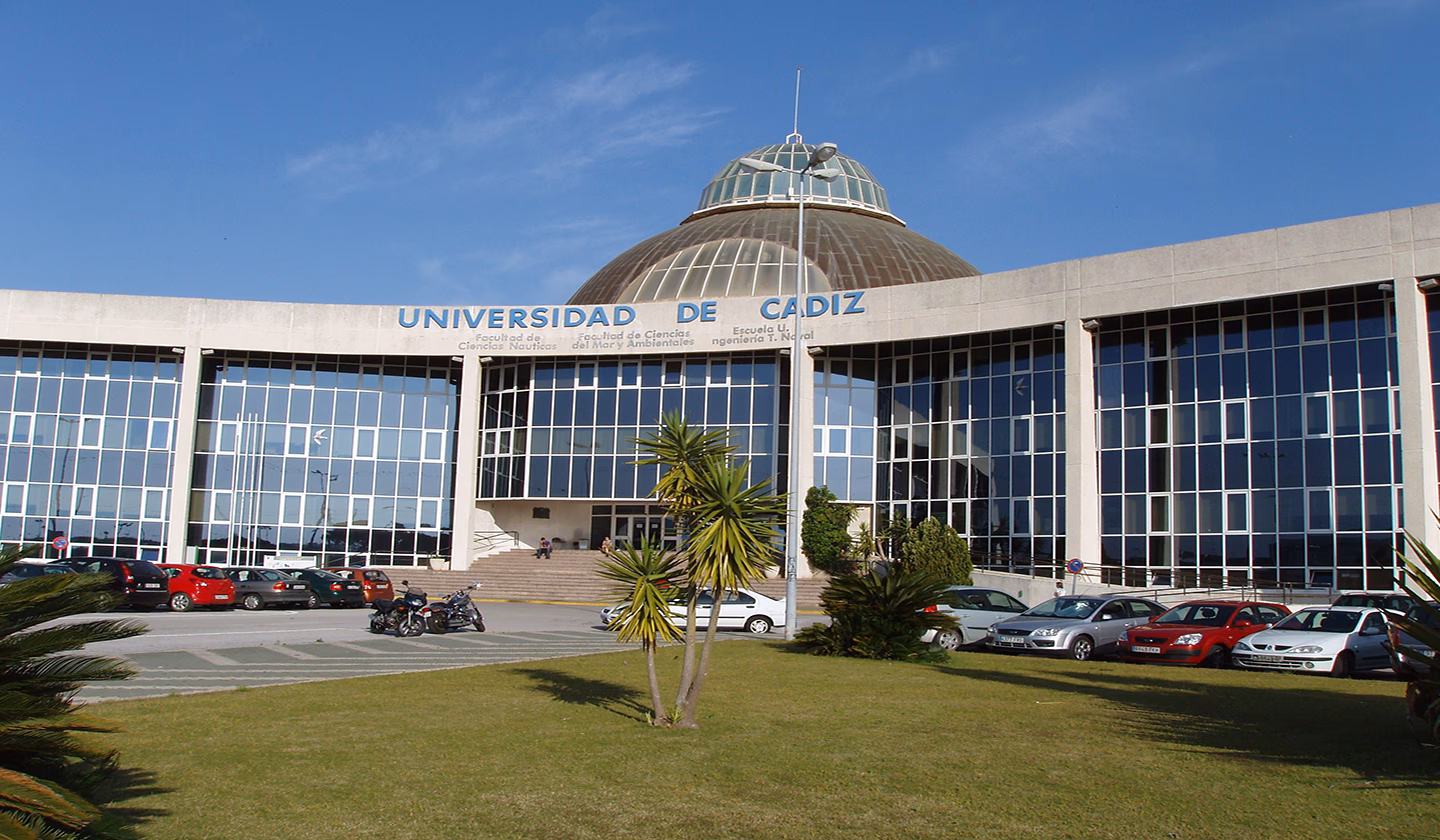 ¿Por qué estudiar en UCA?