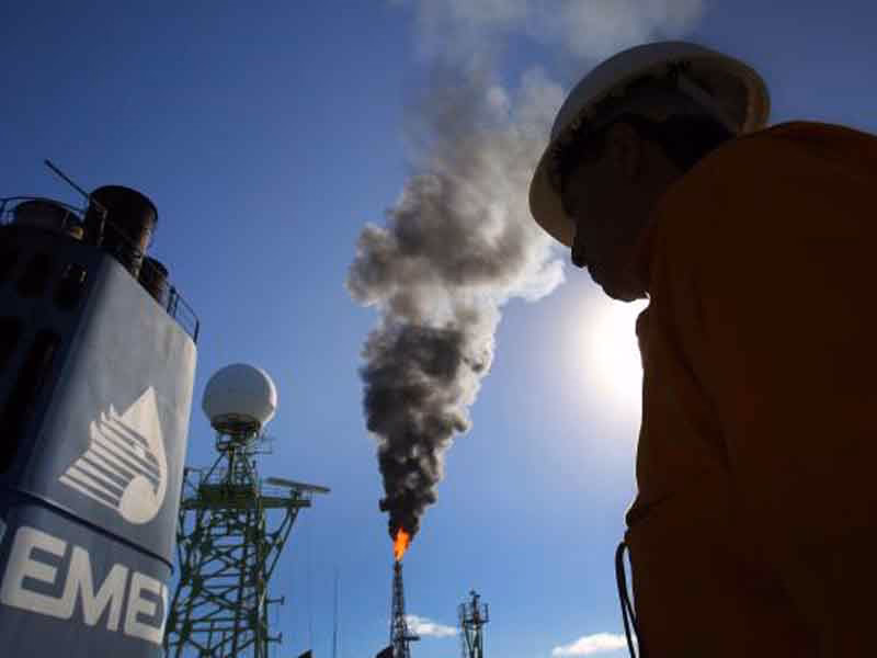 ¿Qué daños ambientales provoca el derrame de Pemex?