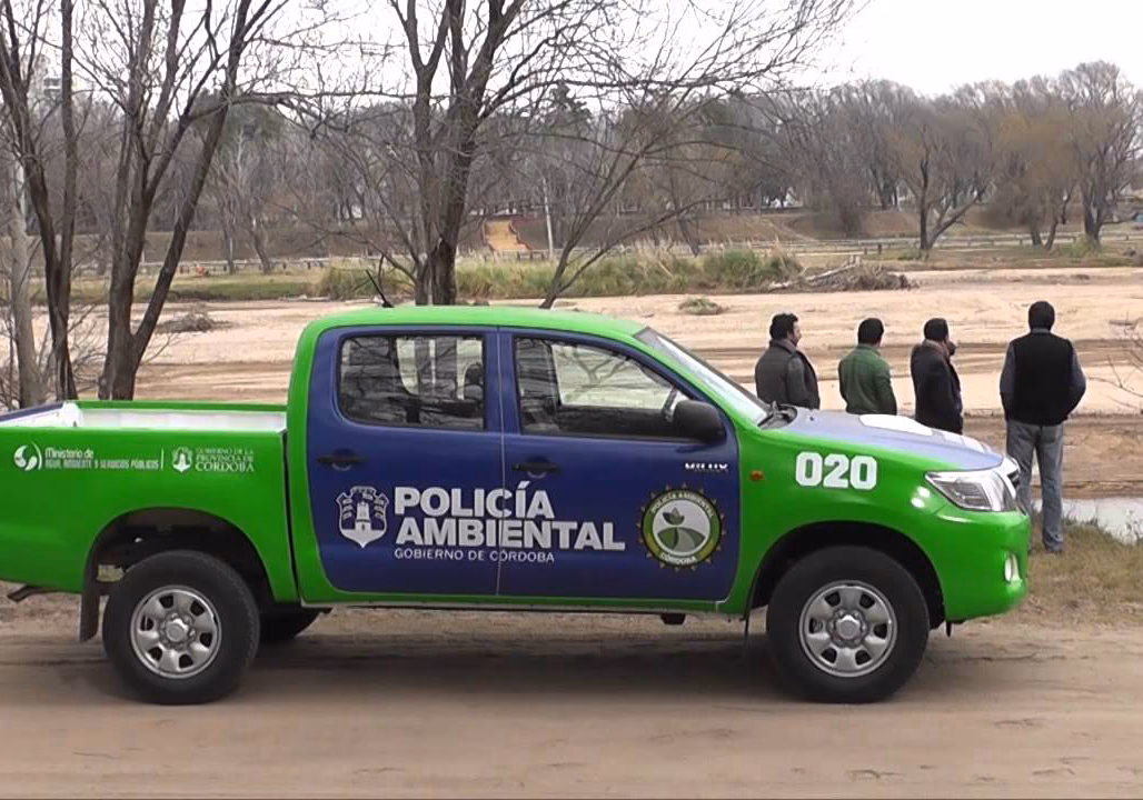 ¿Cómo denunciar una actividad negativa para el medio ambiente?