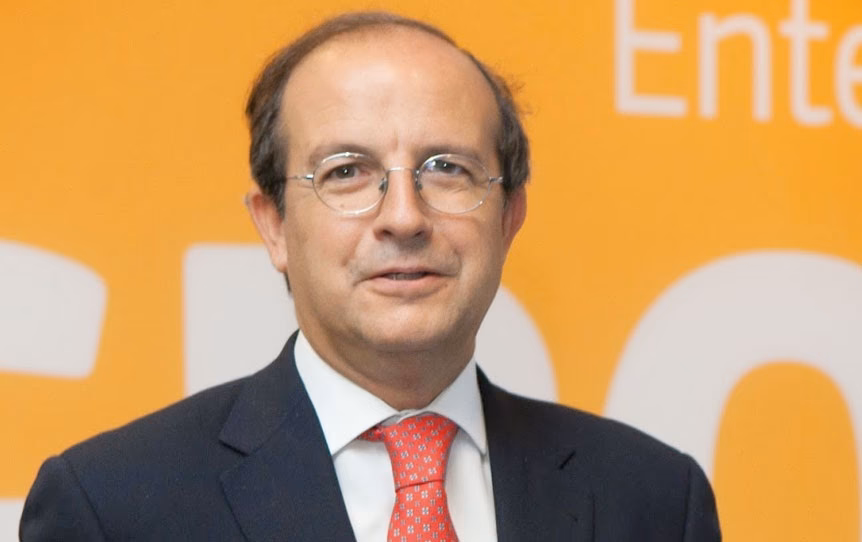 ¿Quién es el director de la Comisión Europea?