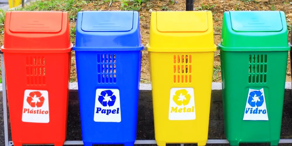 ¿Cuáles son los colores de tachos para reciclar?