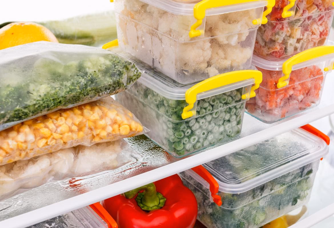 ¿Cómo evitar que los alimentos contaminen a otros?