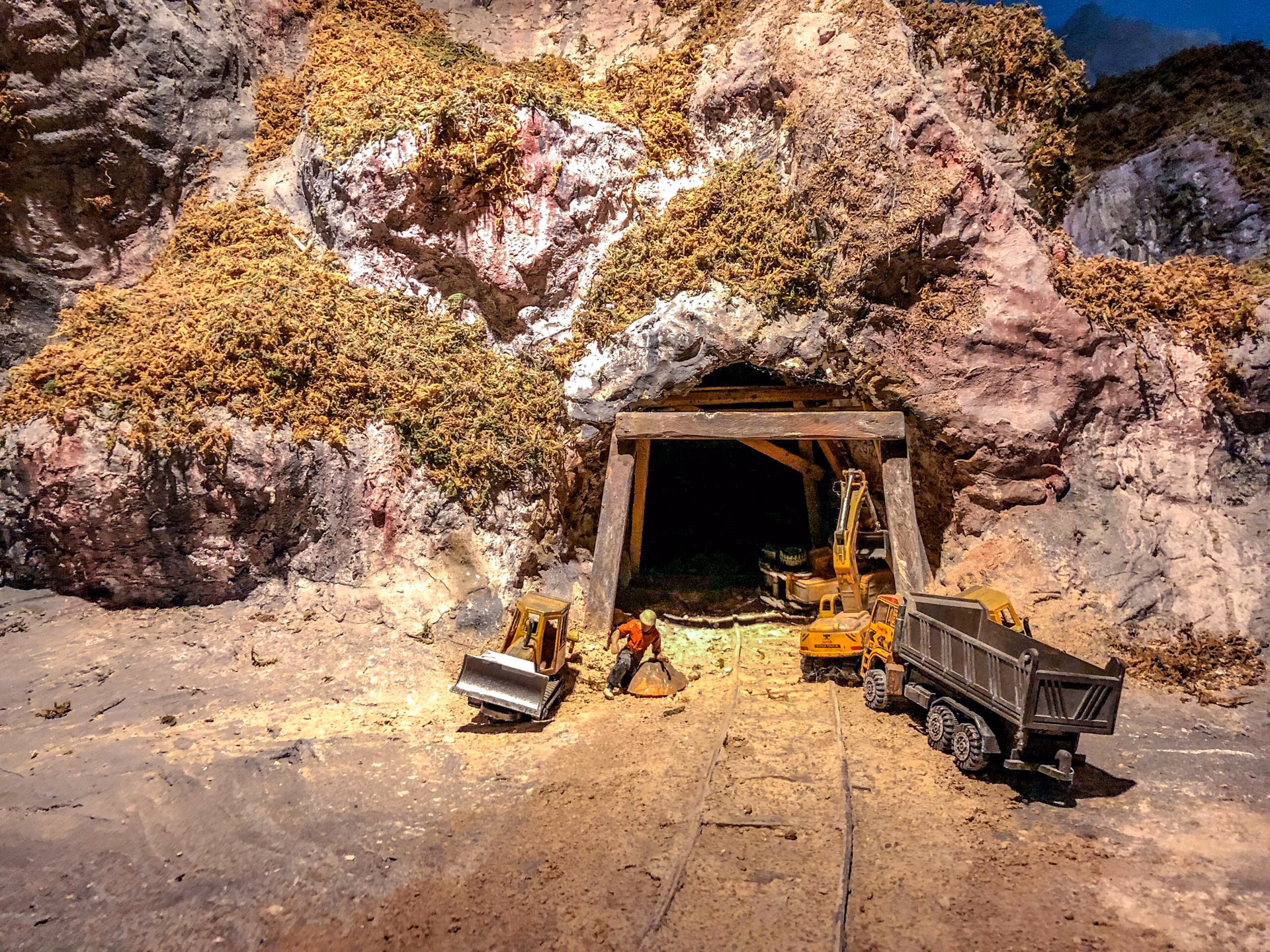 ¿Cuáles son los minerales utilizados en la metalurgia del tantalio?