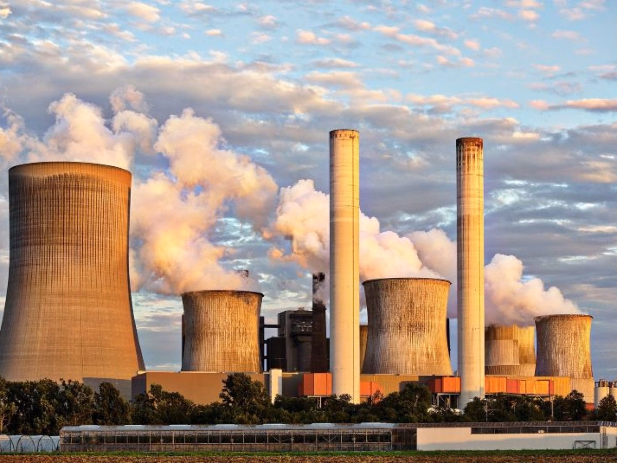 ¿Cómo controlar la emisión de contaminantes en el medio ambiente?