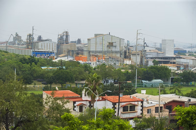 ¿Cuáles son las áreas que generan más residuos y contaminación en México?