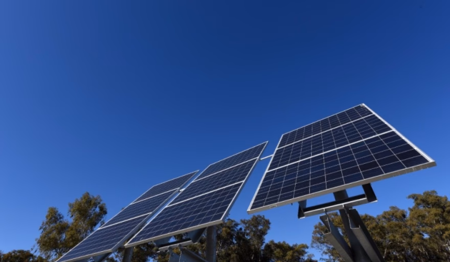 ¿Dónde se encuentra el parque solar La Calera?
