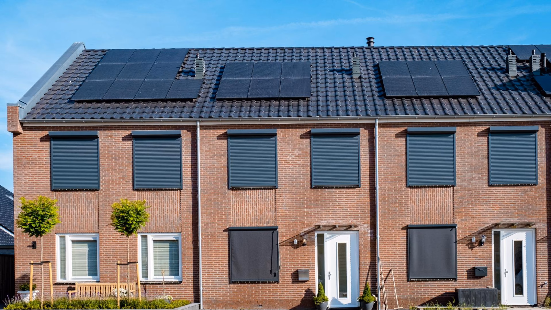 ¿Qué pasa si la instalación solar no está legalizada?