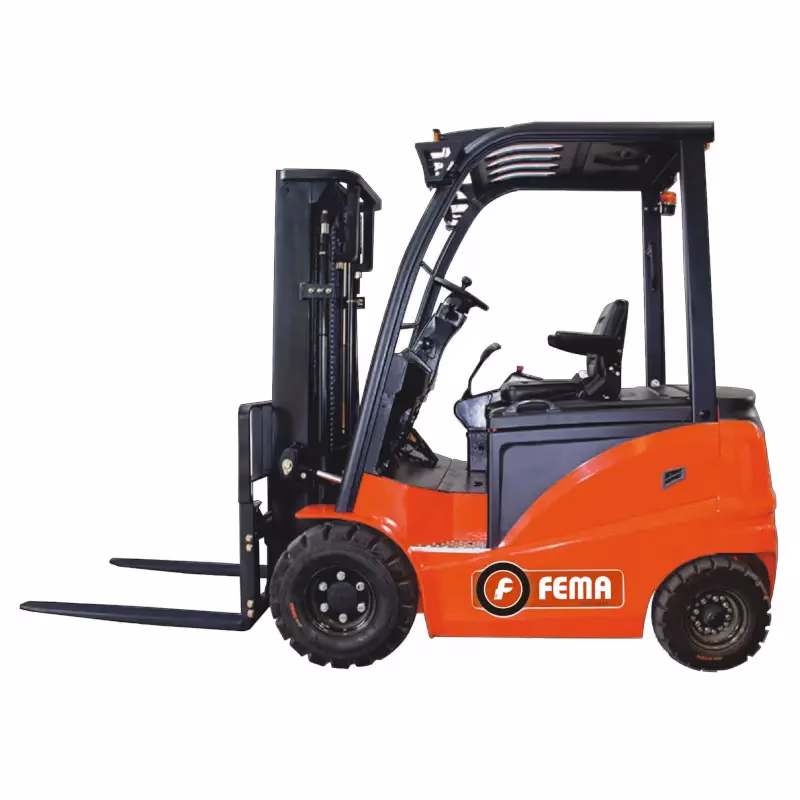 ¿En qué espacios se recomienda operar un autoelevador compacto?