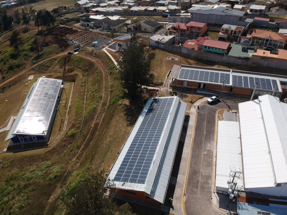 ¿Por qué invertir en energía solar en Costa Rica?