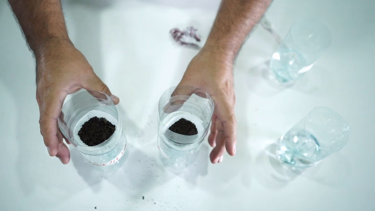 ¿Cómo contamina el agua el ser humano?