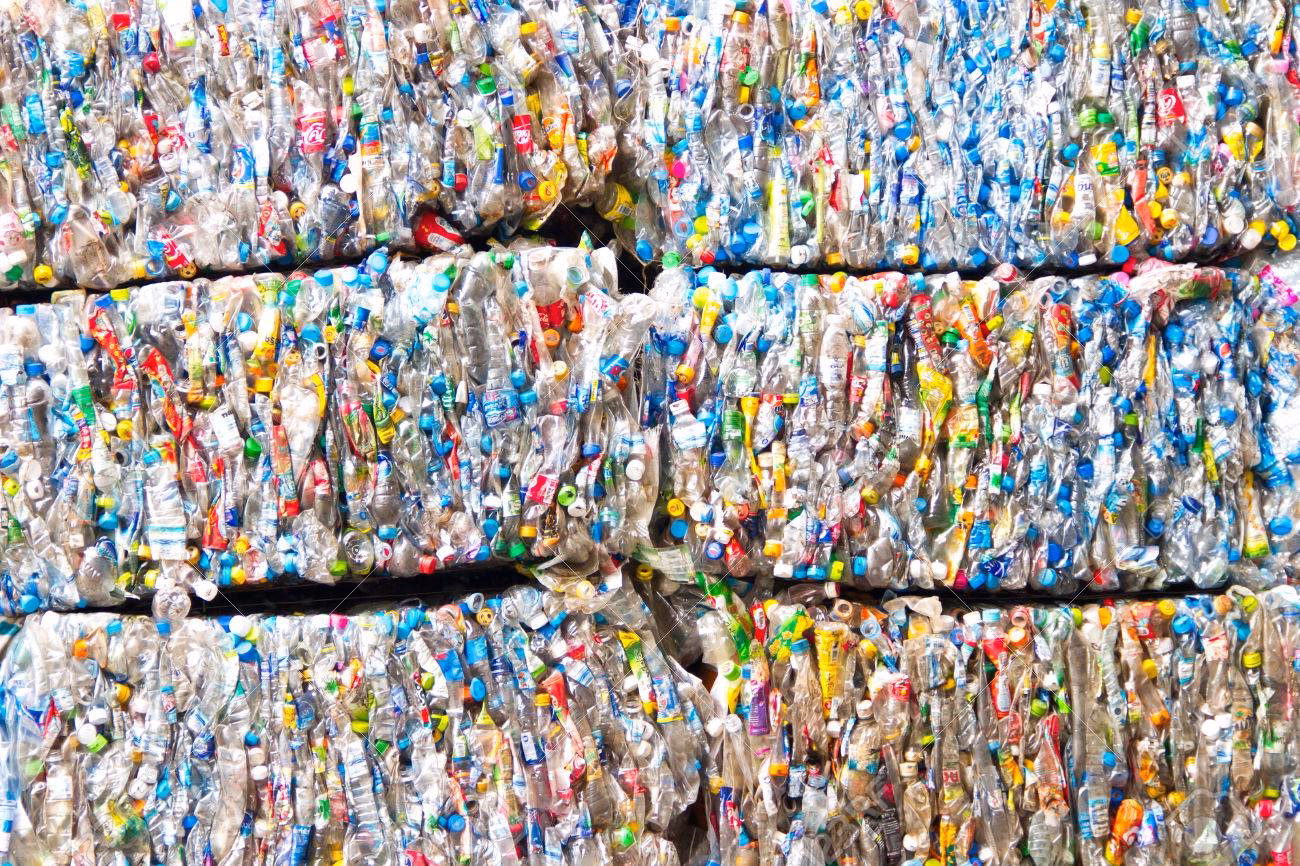 ¿Cómo hacer un farol navideño de cartón reciclado?