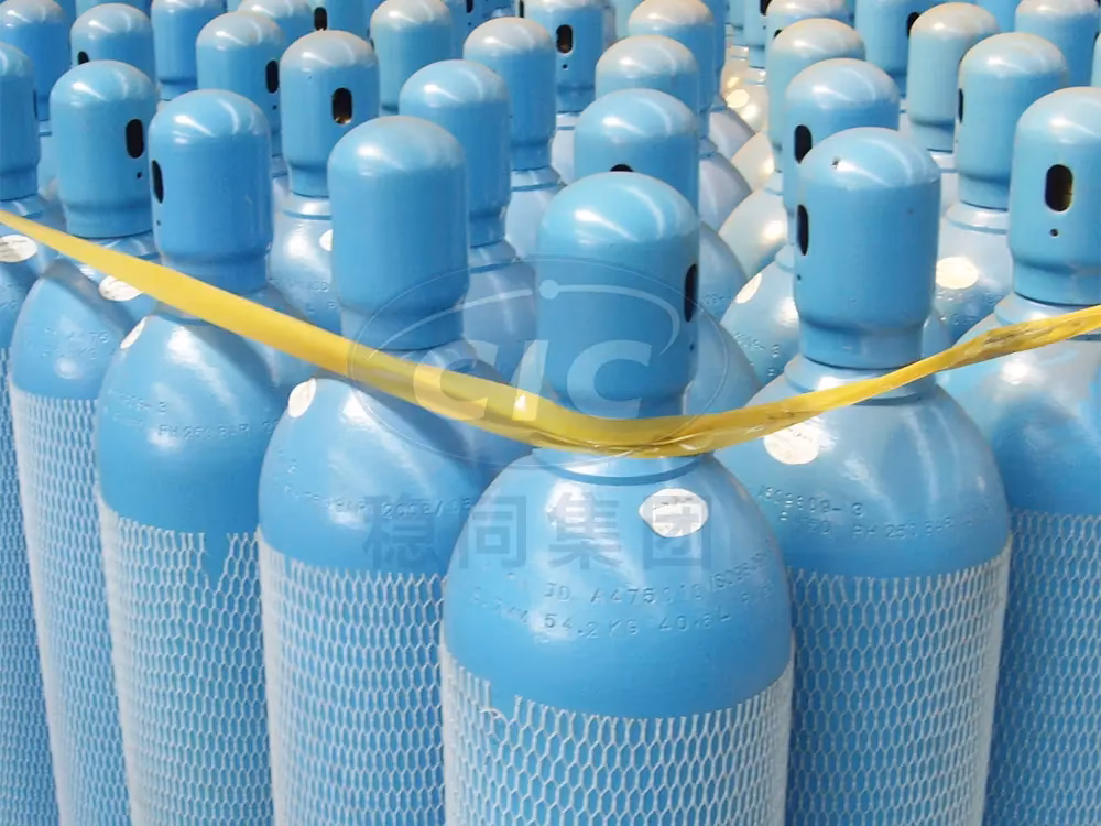 ¿Cómo se almacena el argón líquido?