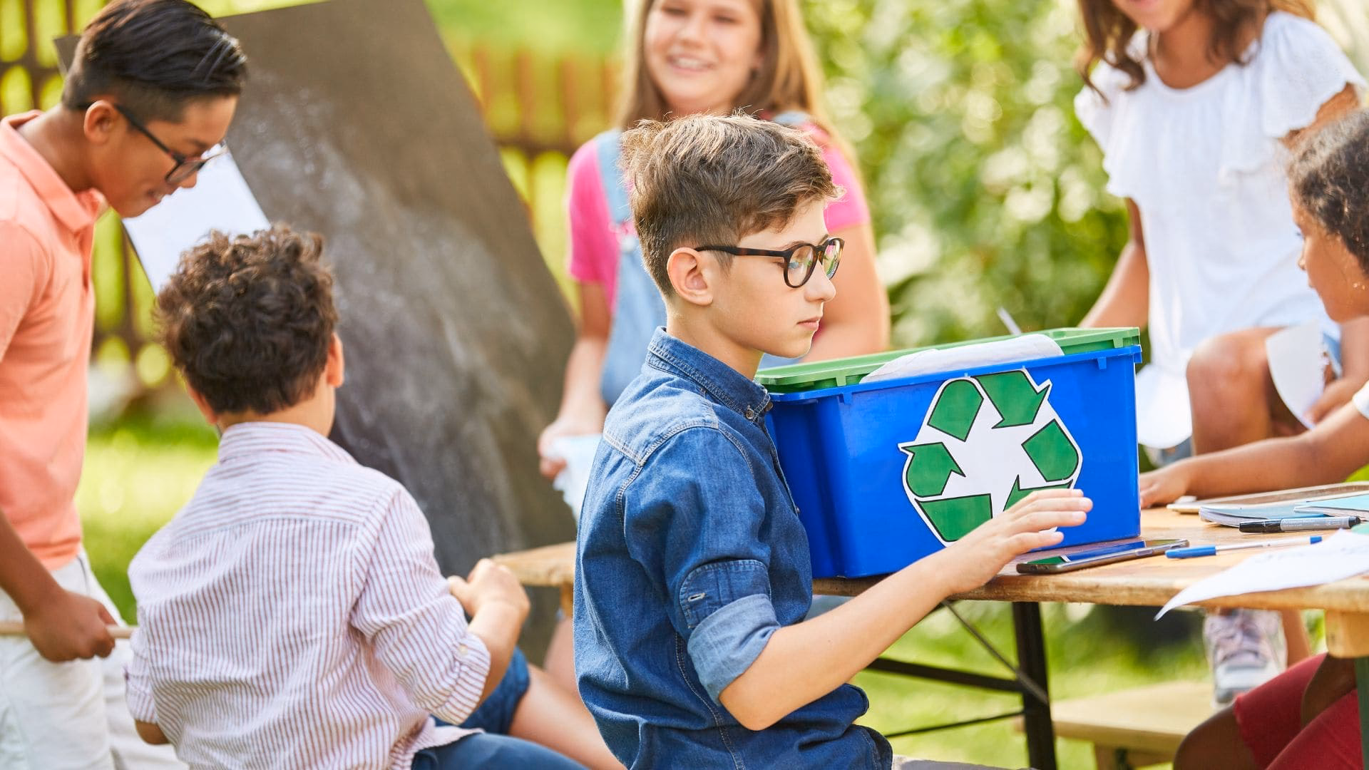 ¿Cuáles son las ventajas de la educación ambiental en el aula?