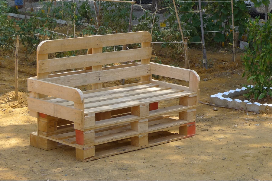 ¿Qué es el reciclaje de la madera virgen?