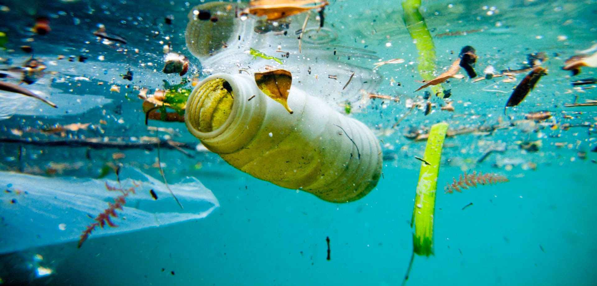 ¿Cuáles son las materias inflamables más corrosivas?