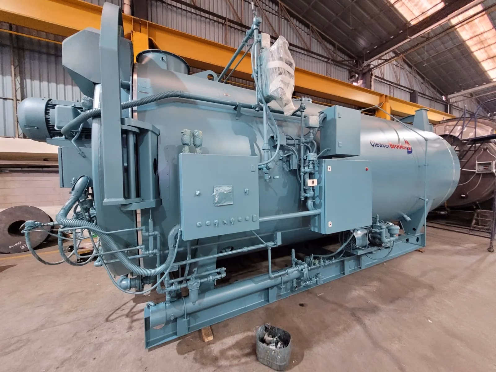 ¿Cómo afecta el consumo de agua a las calderas industriales?