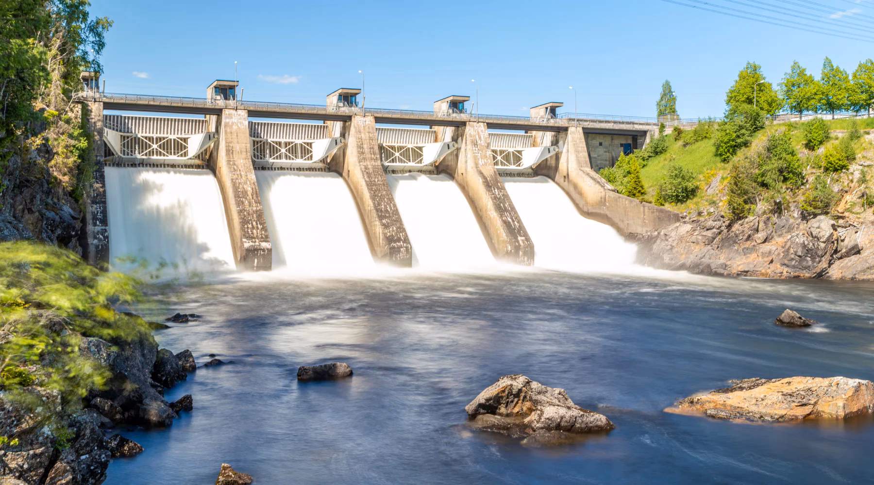 ¿Cómo afecta la energía hidroeléctrica a la pesca?