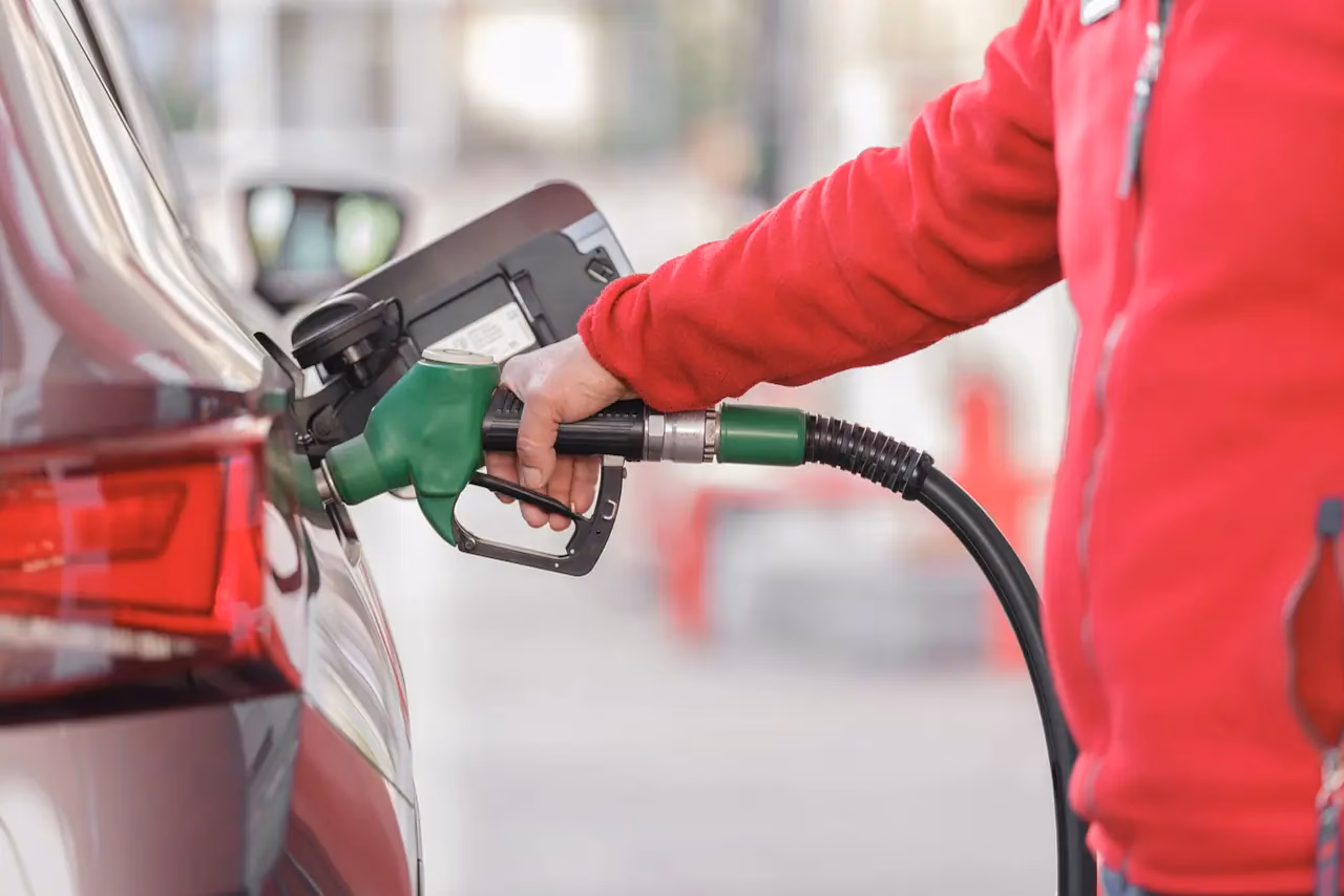 ¿Cómo afecta la nafta premium a la performance de un auto?