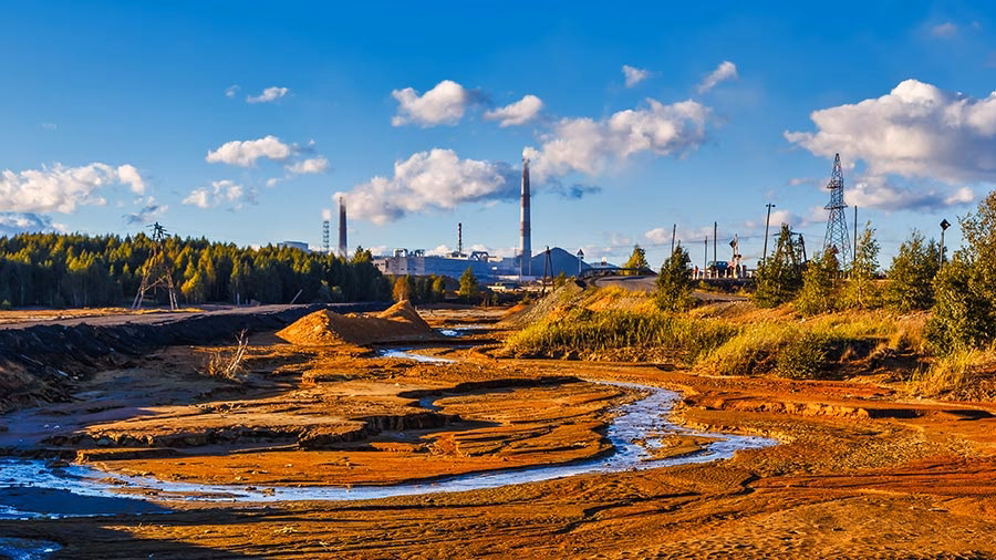 ¿Qué dice la ley 72022 sobre la contaminación del suelo?