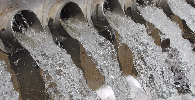 ¿Cuáles son los contaminantes más comunes en un efluente?