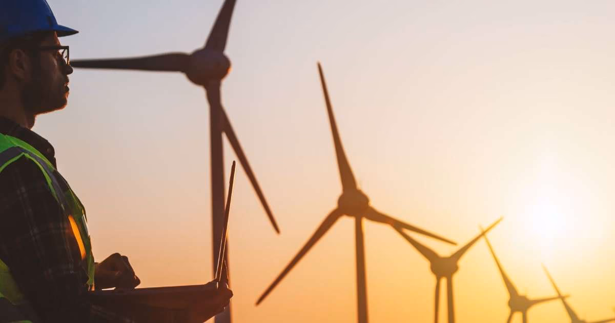 ¿Qué se estudia para obtener el título de energía renovable?