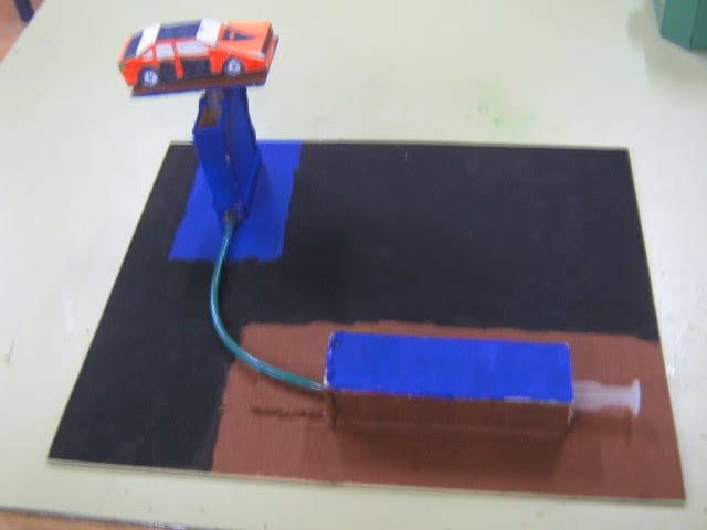 ¿Cuáles son las maquetas y manualidades hechas con reciclaje?