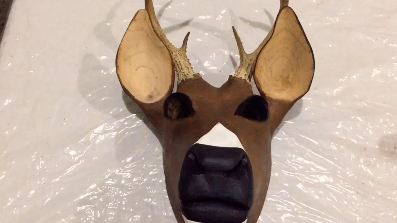 ¿Cómo conseguir la máscara de madera?