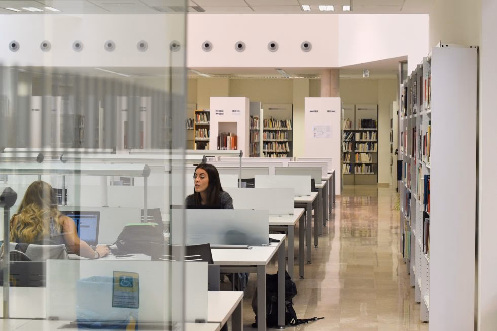 ¿Qué ofrece el Máster Interuniversitario en Ciencias agroambientales y agroalimentarias?