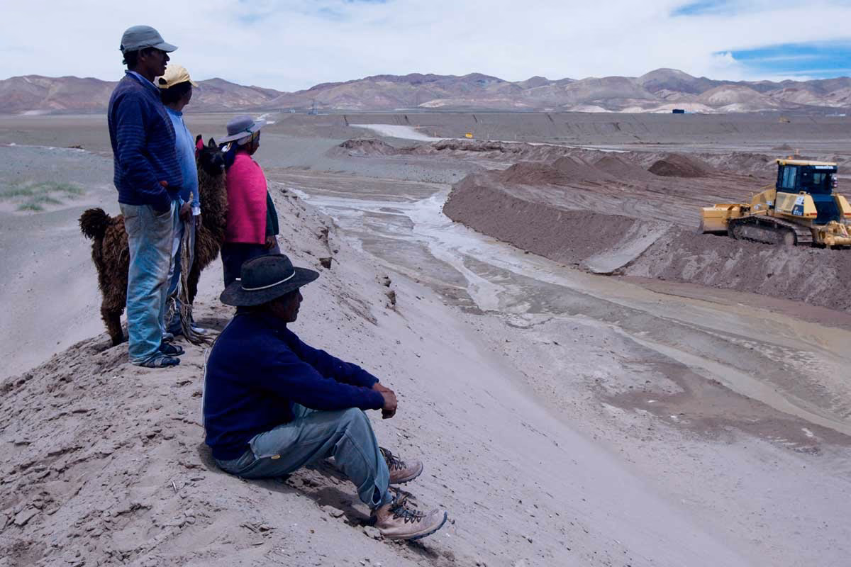 ¿Cuáles son las intersecciones entre ambientalismo y extractivismos?