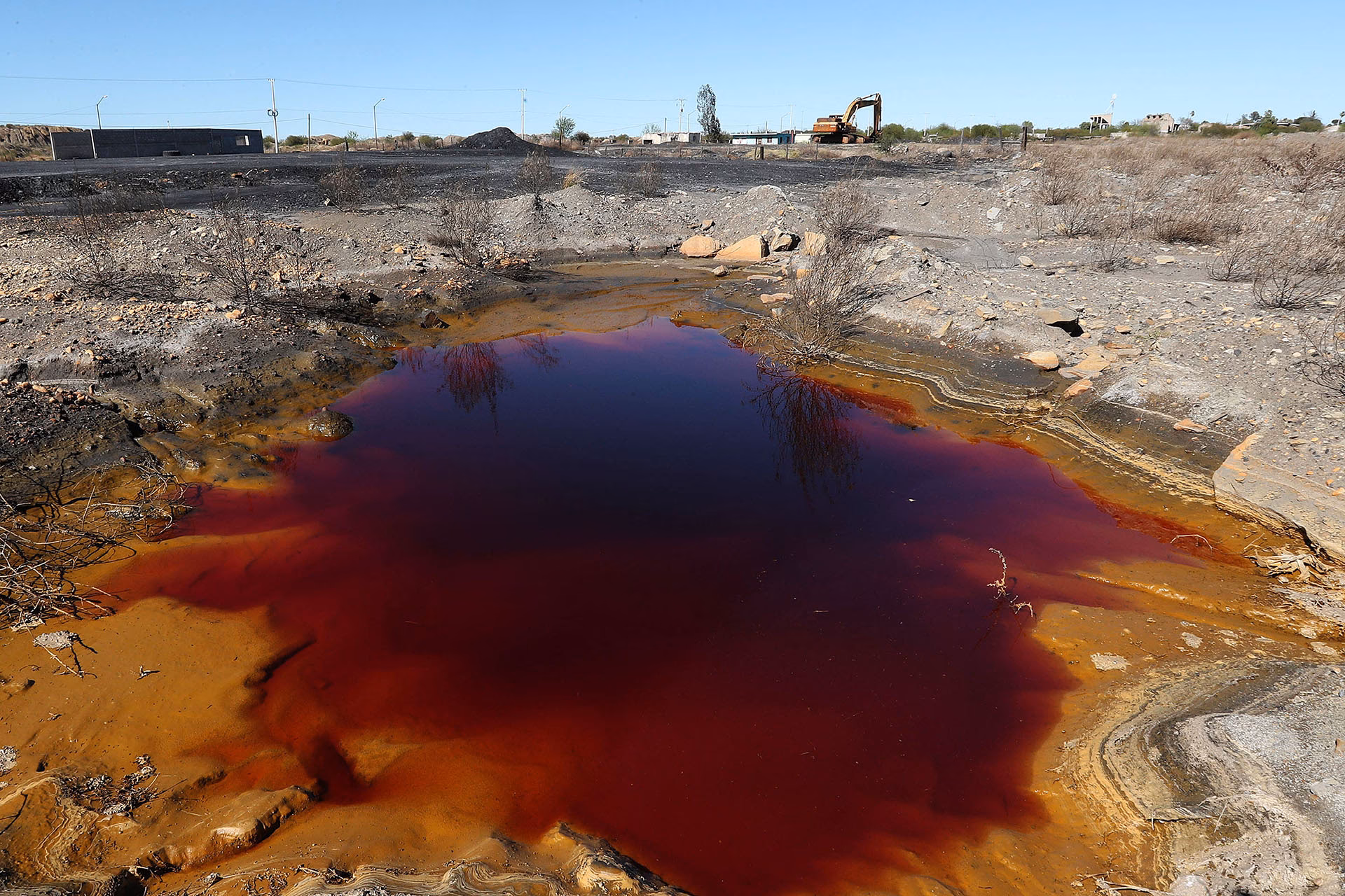 ¿Qué minerales se encuentran en el polvo generado por la explotación minera?